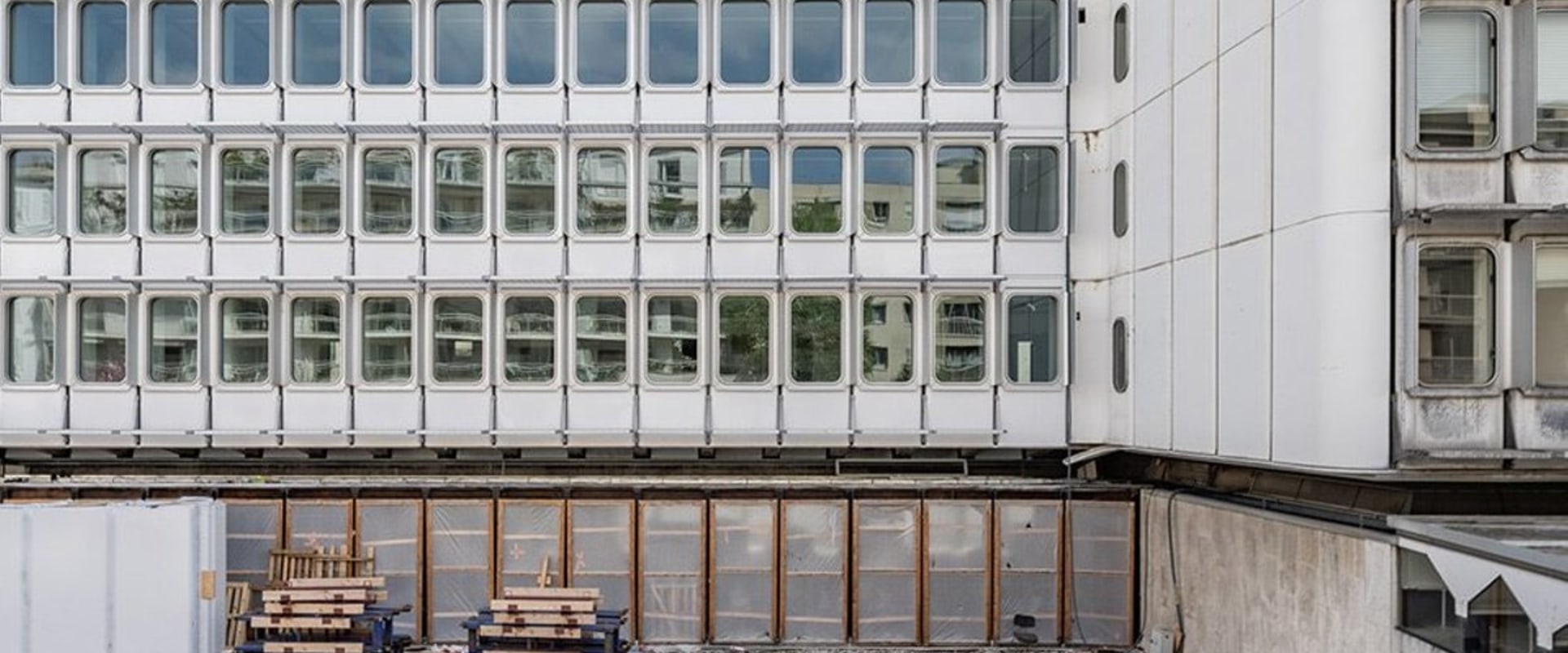 How Recycled Glass Can Transform Your Home's Construction and Roofing